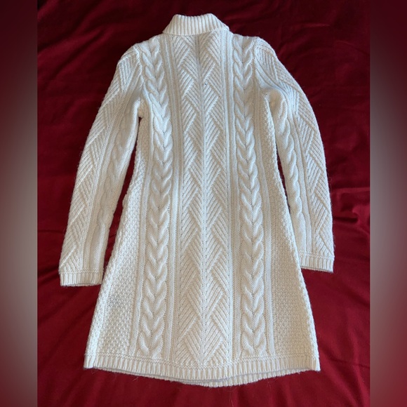 Ralph Lauren 63% Wool Coat, size XS - Picture 6 of 10